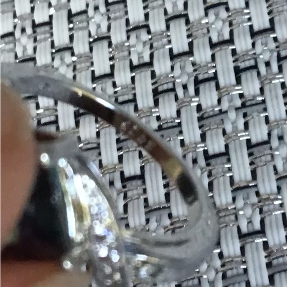 Beautiful Princess Cut square topaz ring - Picture 4 of 6